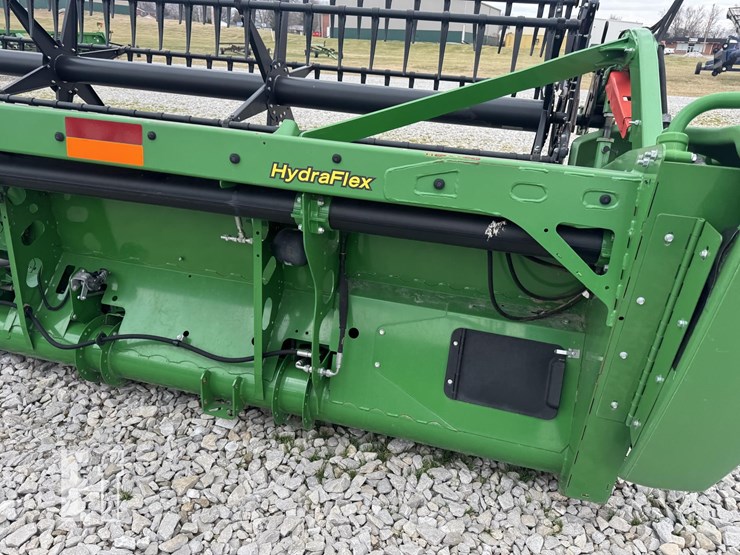 2018-john-deere-640fd-image-16