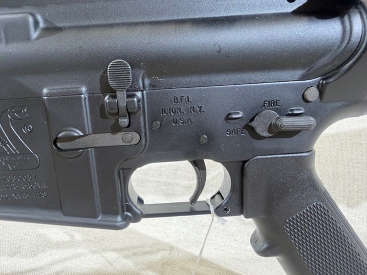 #213-•-bushmaster-model-xm15-e2s-ar-rifle-image-11