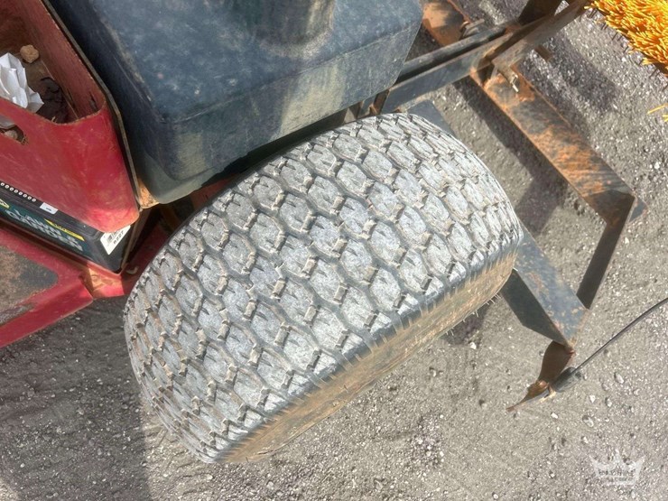 2006-toro-sandpro-2020-bunker-rake-image-14