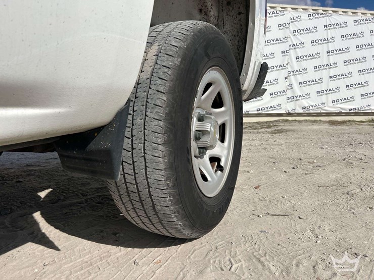 2016-chevrolet-silverado-1500-image-26