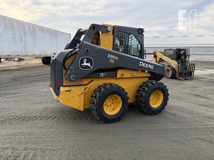 2024-deere-330g-image-9