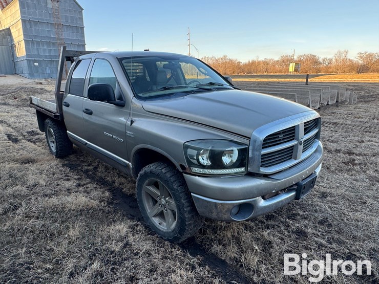 2006-dodge-ram-1500-image-3