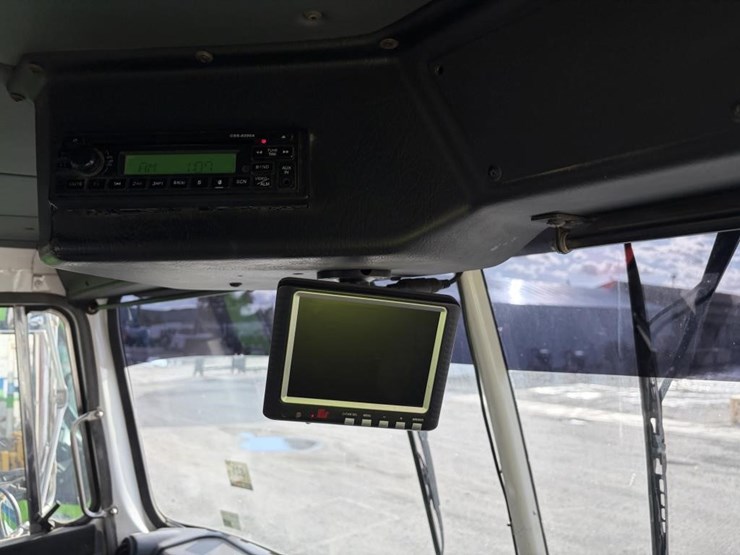 2010-autocar-xpeditor-image-17