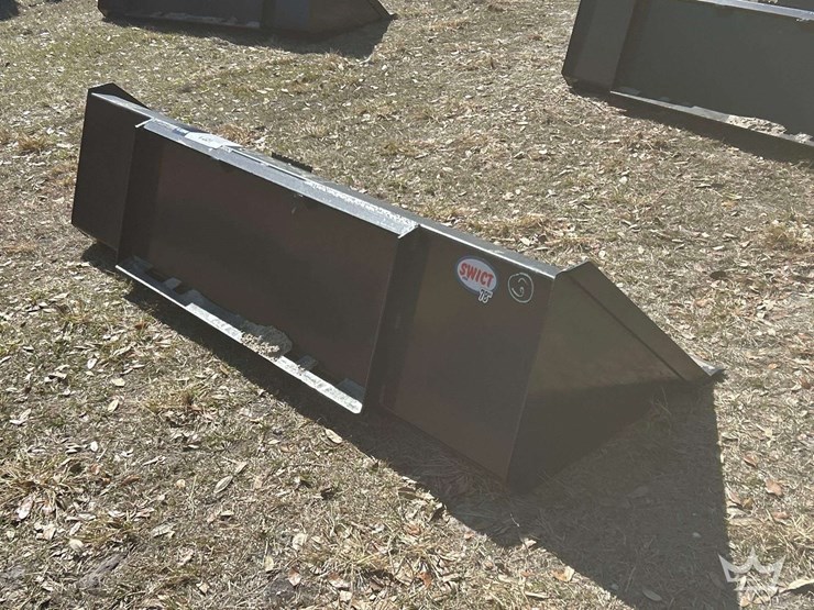 2025-swict-78in-bucket-skid-steer-attachment-image-3