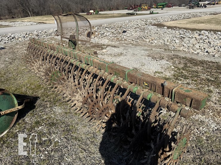 400-john-deere-400-image-3