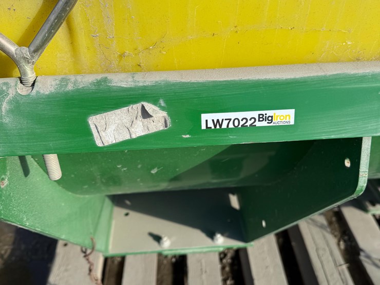 john-deere-420-image-14