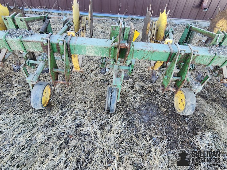 john-deere-er104-6r30"-cultivator-image-9