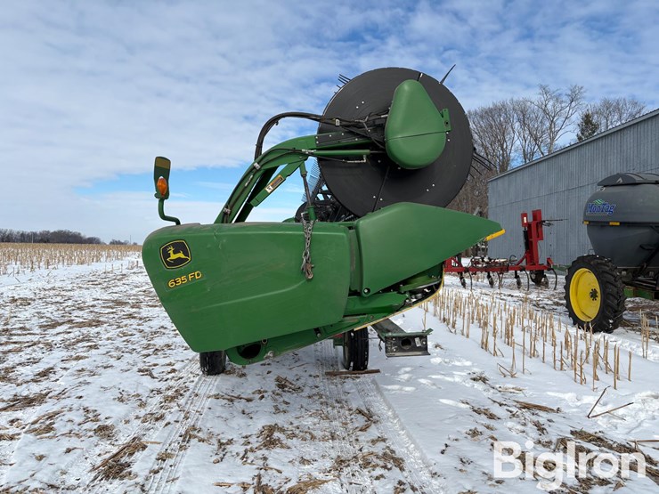 2013-john-deere-635fd-image-4
