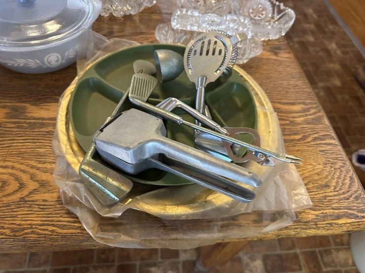 vintage-glassware-image-10