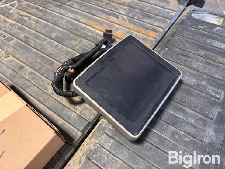 john-deere-2630-image-3