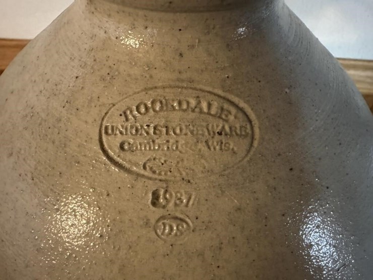 vintage-rockdale-union-stoneware-jug/vase-image-8