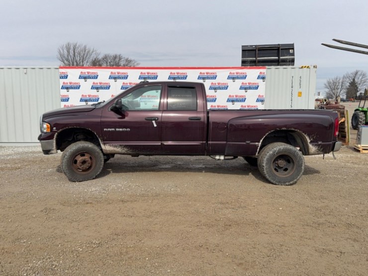 2004-dodge-ram-3500-image-6