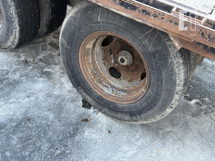 2012-load-warrior-24-ft-tandem-axle-image-6