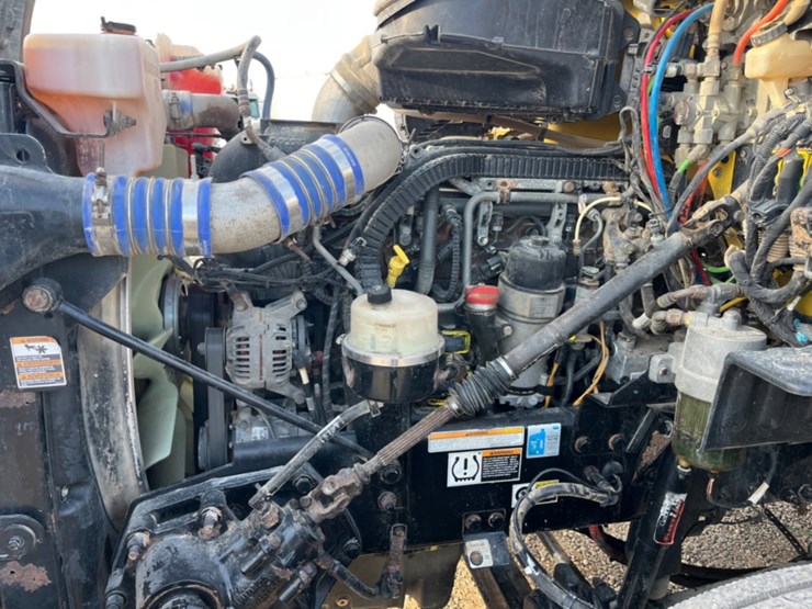 2017-peterbilt-579-image-9