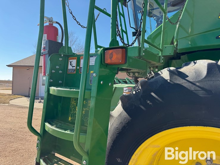 2017-john-deere-s670-image-12