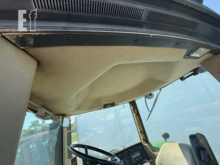 2004-john-deere-8120-image-16