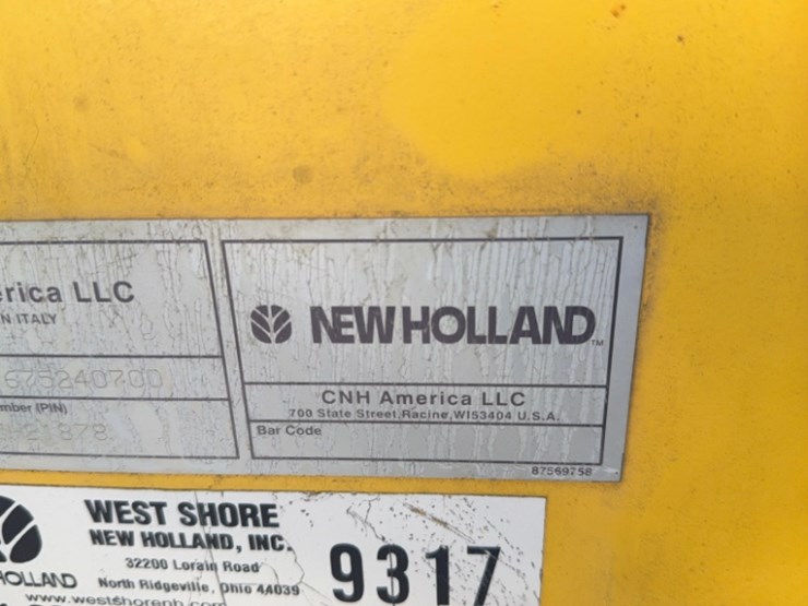 new-holland-b95b-image-6