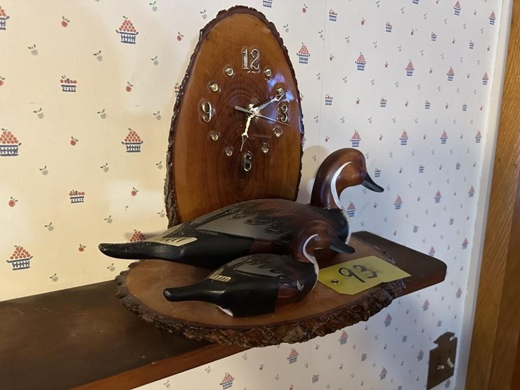 standing-wooden-duck-clock-image-2