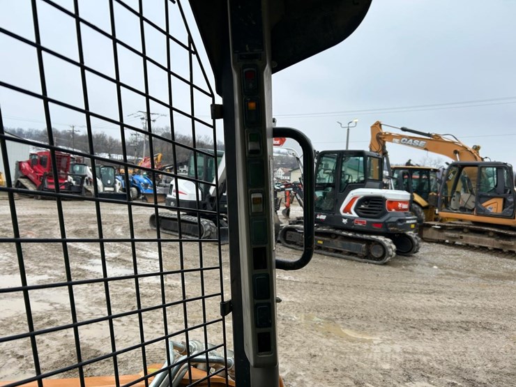 2016-case-tv380-image-24