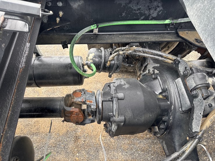 2020-western-star-4700sb-image-30