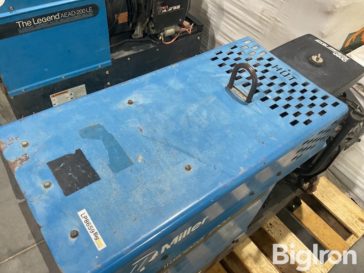 miller-bobcat-225g-image-14