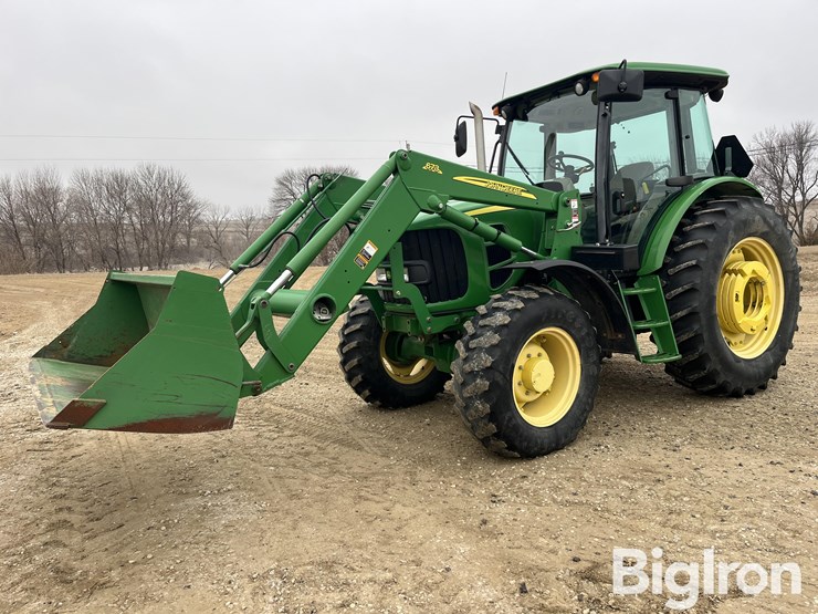 2011-john-deere-6115d-image-1