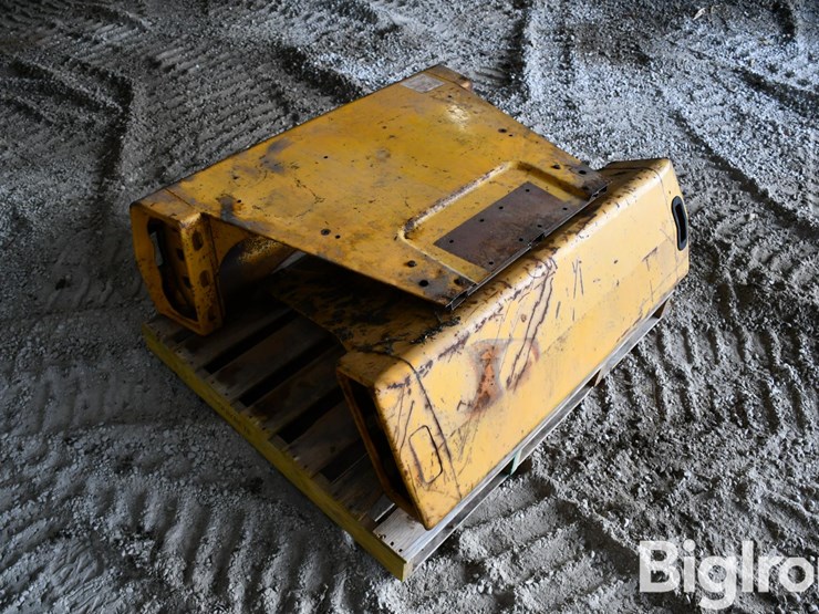 minneapolis-moline-g1000-fenders-image-3