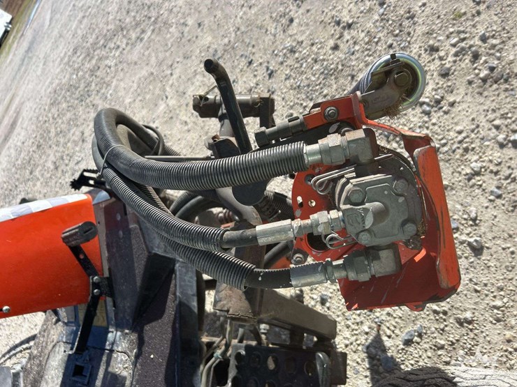 jacobsen-lf510-5-gang-100in.-commercial-reel-mower-image-16