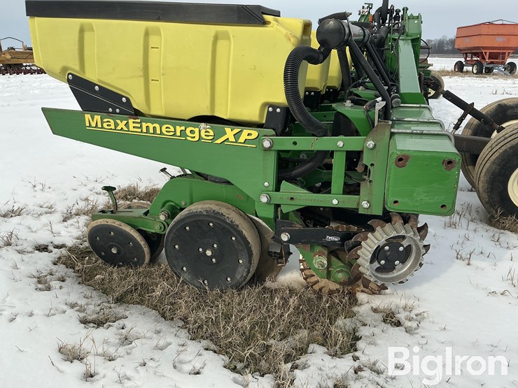 john-deere-planter-16r30”-image-13
