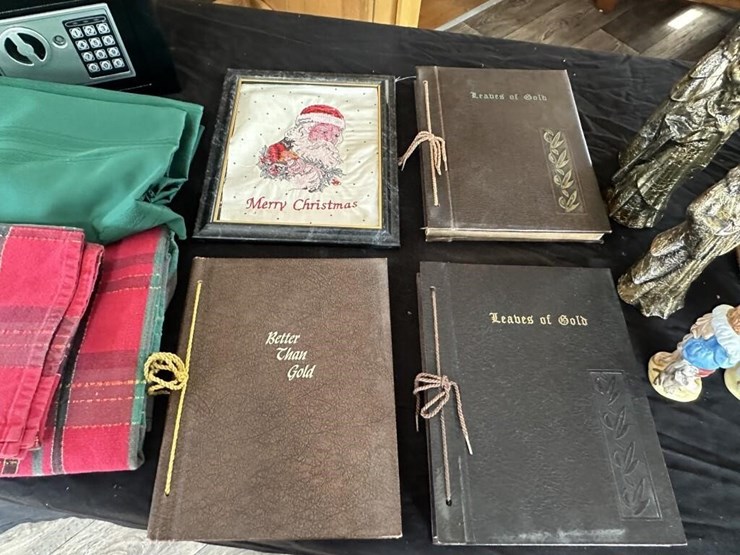 religion-set-&-books-image-4