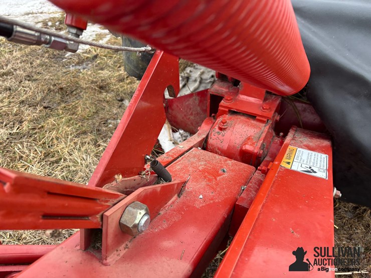 2013-case-ih-md92-image-18