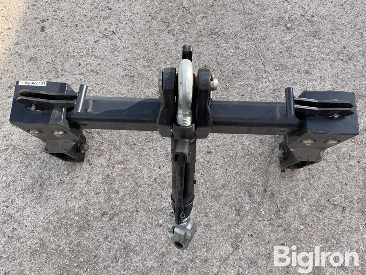 quick-hitch-w/top-link-image-12