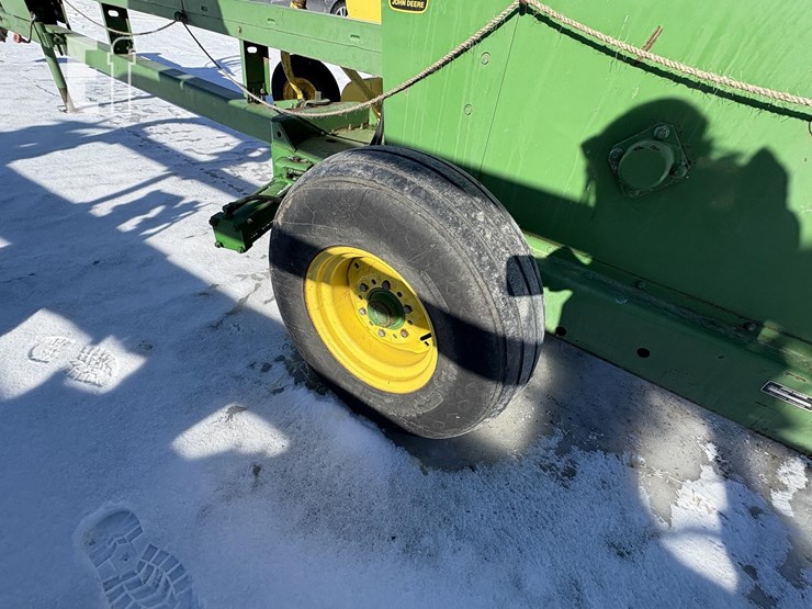 john-deere-3950-image-7