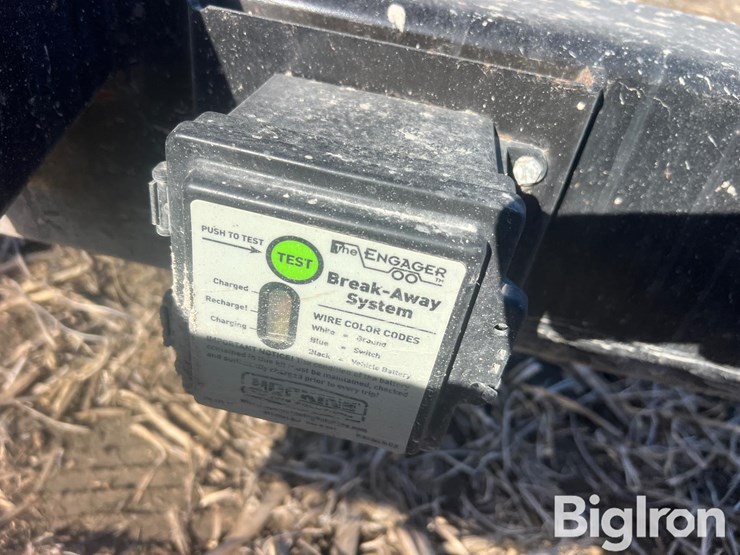 48'-t/a-header-trailer-image-11