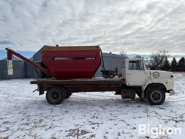 1978-ford-lts900-s/a-fertilizer-tender-truck-image-4