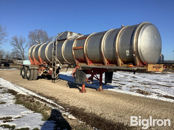 1968-fruehauf-trailer-image-3