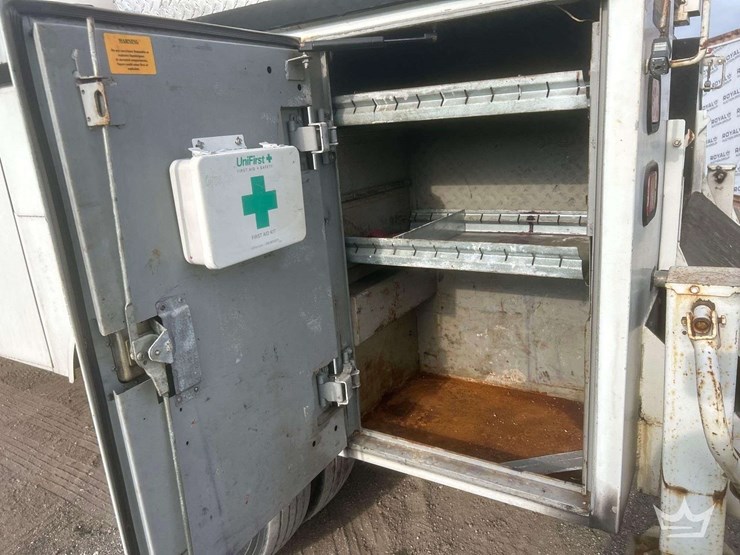 2009-ford-f450-image-25