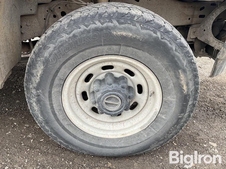 2004-ford-f250-xl-image-17