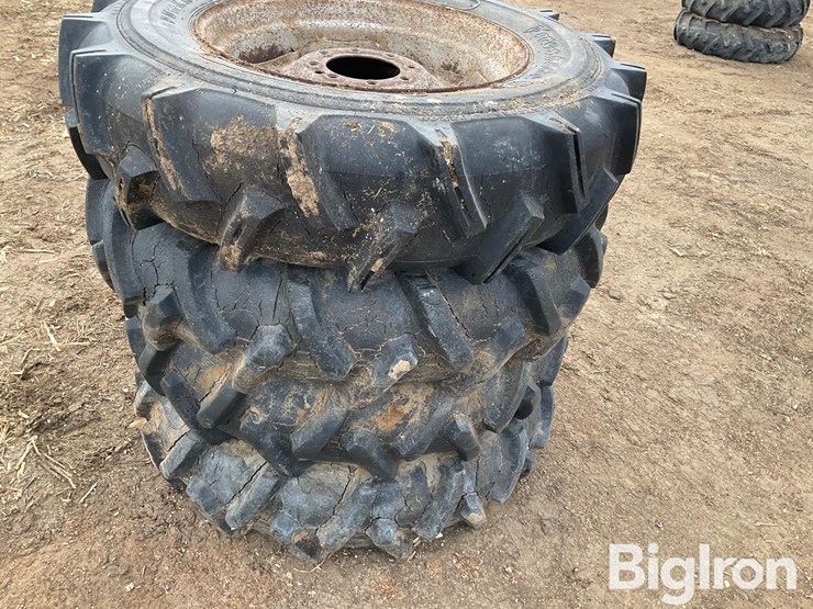 11-24.5-tires-image-9