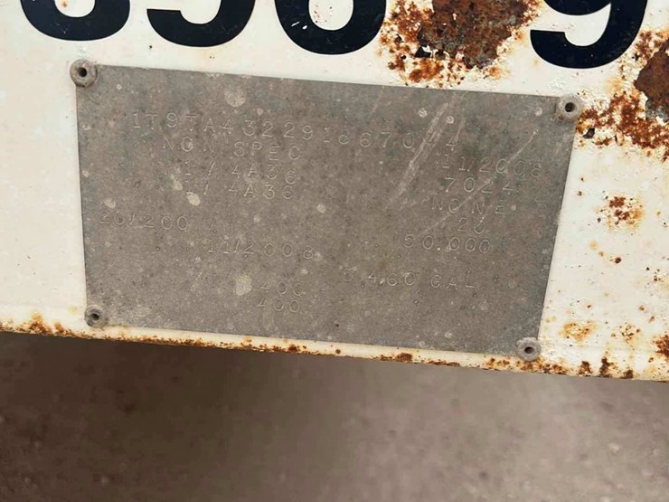 2009-troxell-kill-trailer-image-7