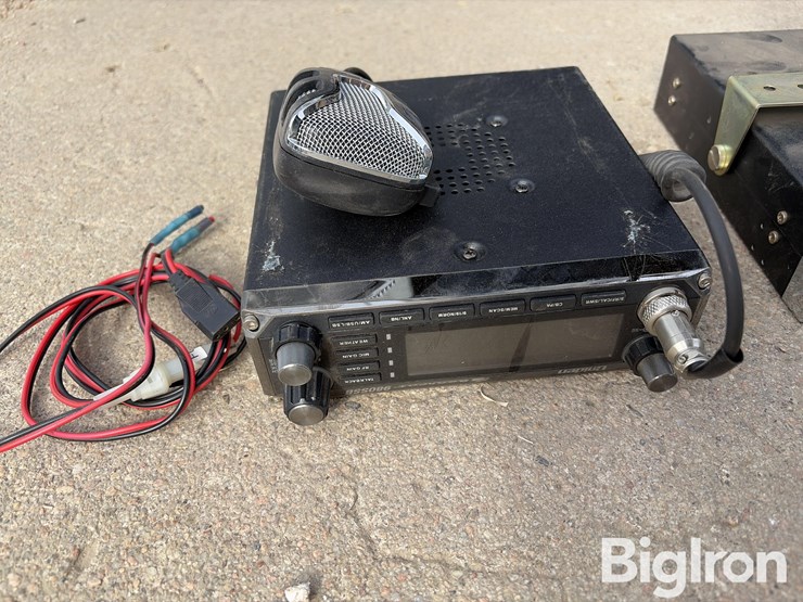 cobra-25-ltd-professional-cb-radio-image-12