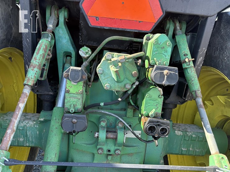 1992-john-deere-4960-image-19