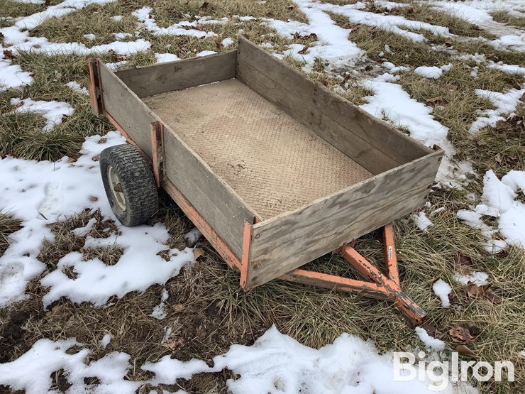 5’-lawn-&-garden-wagon-image-3