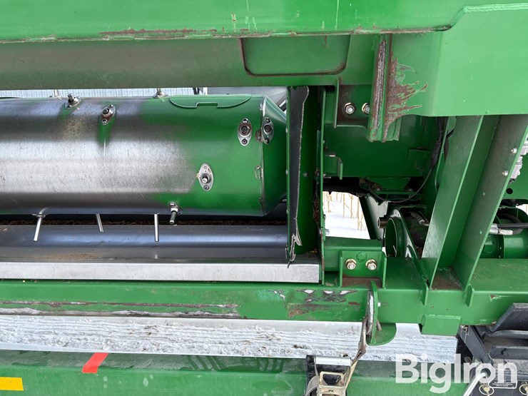 2013-john-deere-635fd-image-14