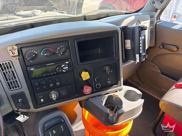 2016-international-workstar-7500-image-31