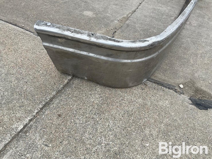 international-9000-image-13