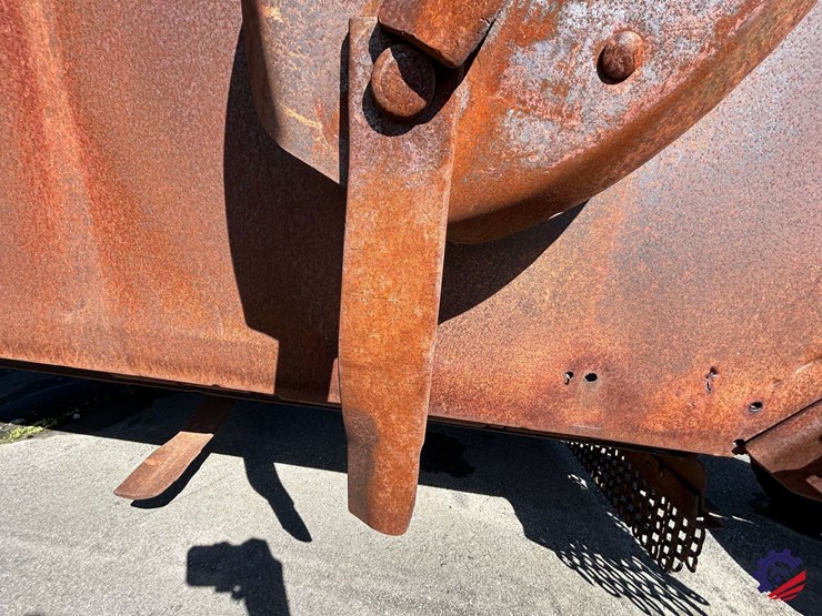 john-deere-1518-image-13