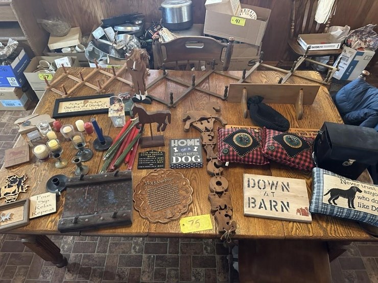 misc.-home-decor-&-diplays-image-1