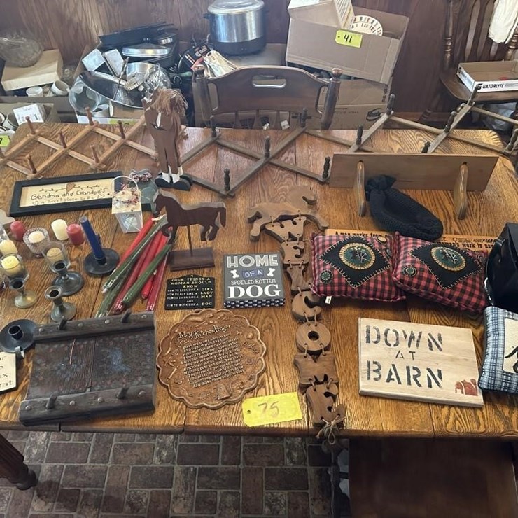 Misc. Home Decor & Diplays