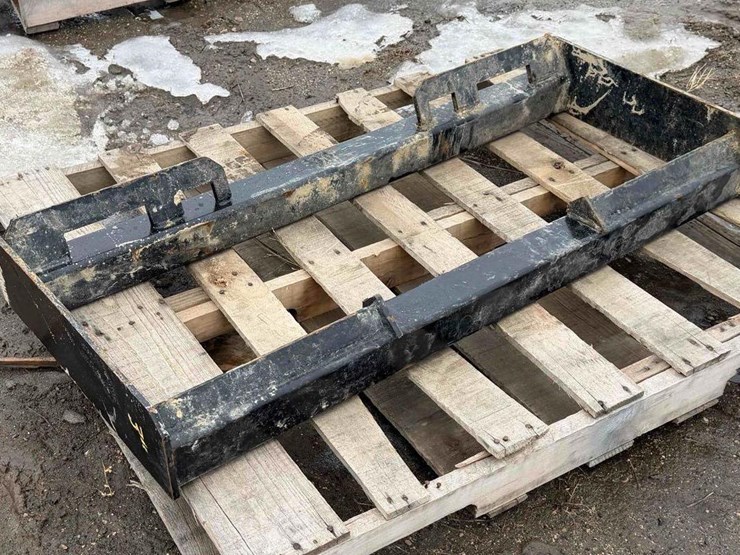 skid-steer-plate-image-1